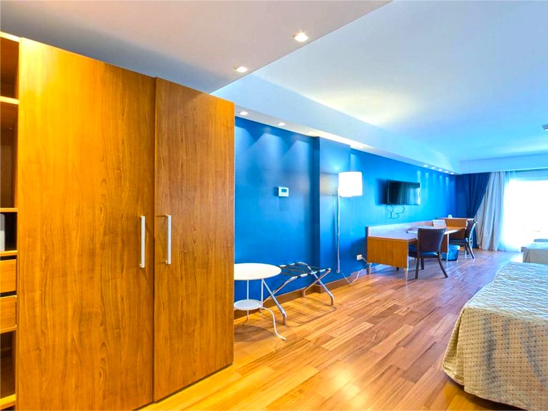 カターニア インターナショナル エアポート ホテル (Catania International Airport Hotel)の写真