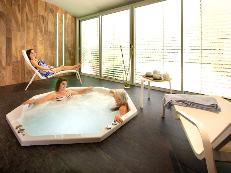 Logis Hotel - Restaurant - Spa - Le Relais de Farrouの写真