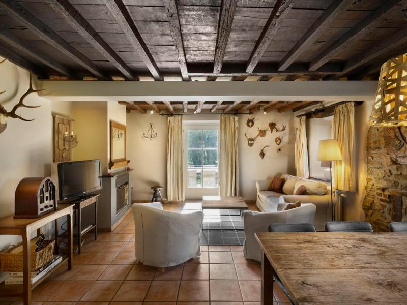 ホテル オー エキュリ ドゥ ラ レーヌ (Hotel Aux Ecuries De La Reine)の写真