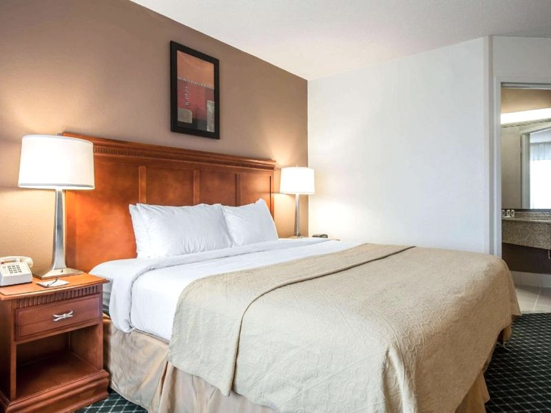 クオリティ イン コルチェスター バーリントン (Quality Inn Colchester - Burlington)の写真