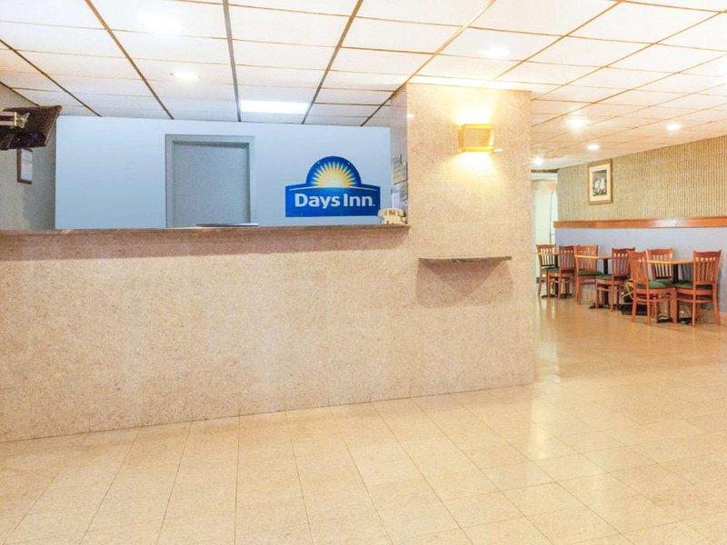 Days Inn by Wyndham Wilkes Barreの写真
