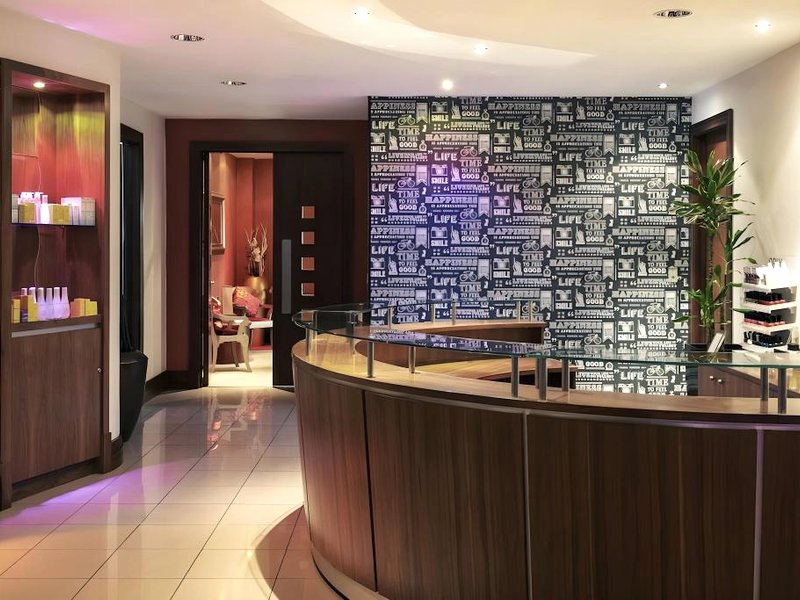 ホランド ハウス ホテル カーディフ バイ サンデー (Holland House Hotel Cardiff By Sunday)の写真