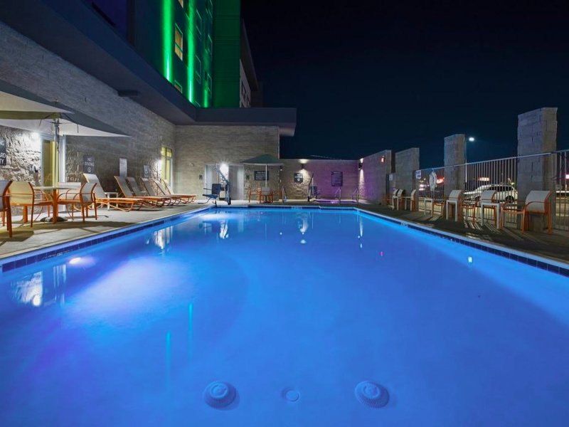ホリデイ イン グレンデール バイ IHG (Holiday Inn Glendale By IHG)の写真