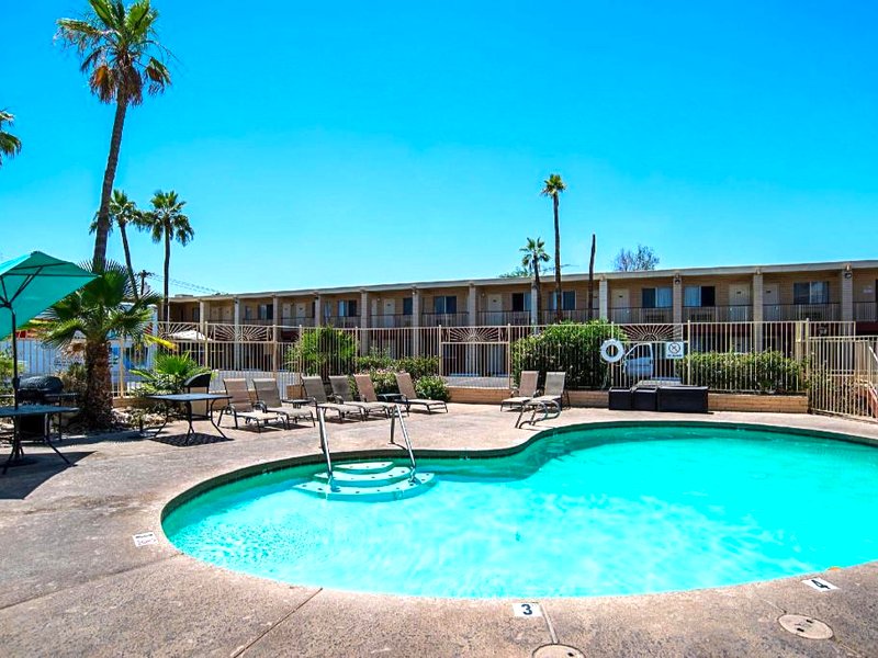 クオリティ イン & スイーツ フェニックス NW - サン シティ (Quality Inn & Suites Phoenix NW - Sun City)の写真