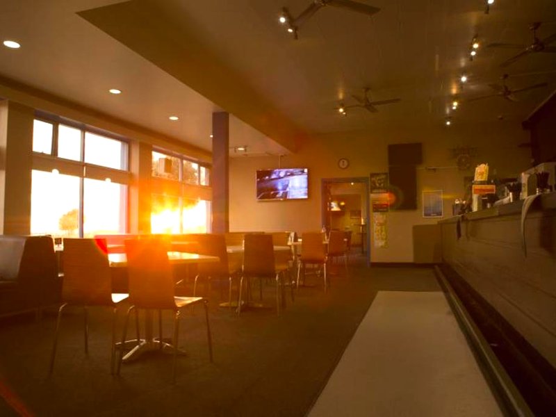 ビーチ ホテル (Beach Hotel)の写真