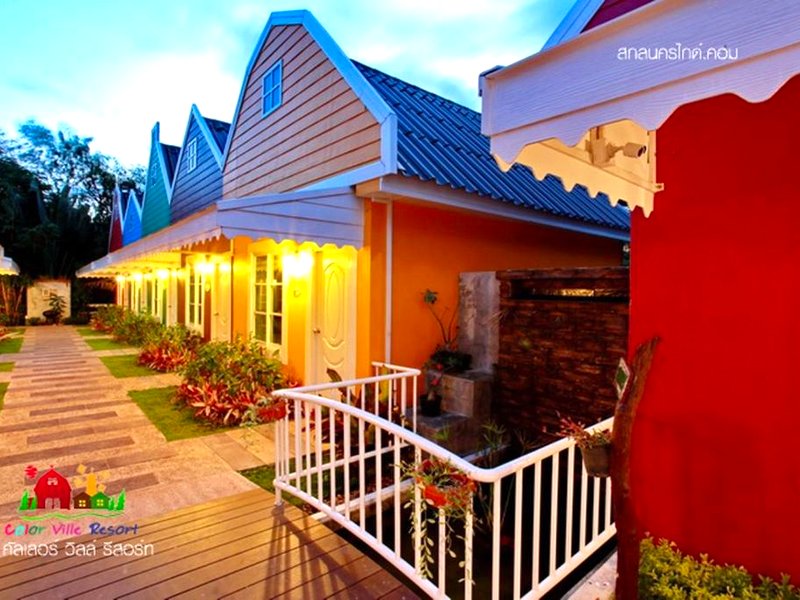 ザ カラー ヴィレ ホテル (The Color Ville Hotel)の写真