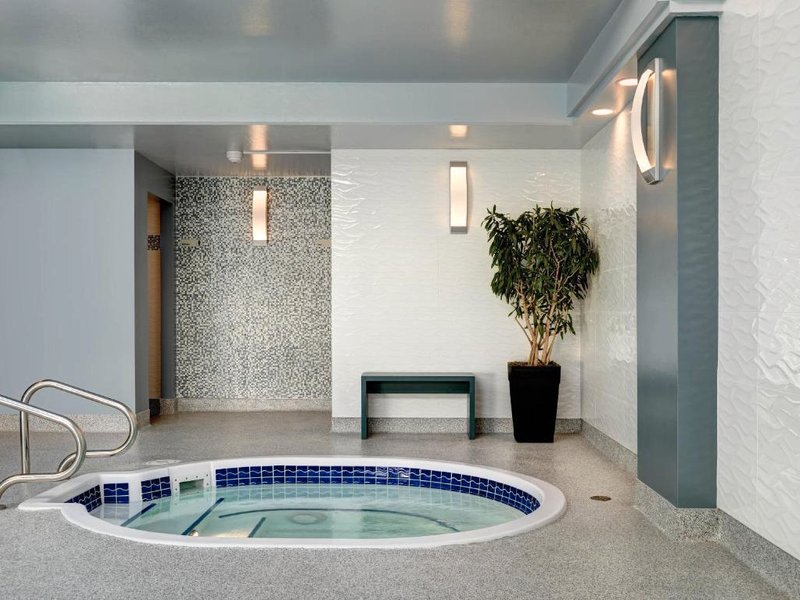 シャトー ヴィクトリア ホテル&スイーツ (Chateau Victoria Hotel & Suites)の写真