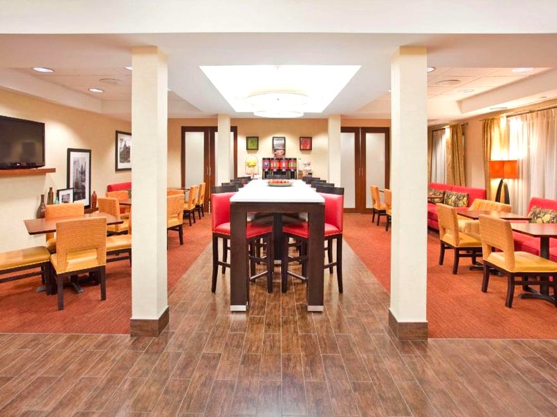 Hampton Inn Kansas City/Lees Summitの写真