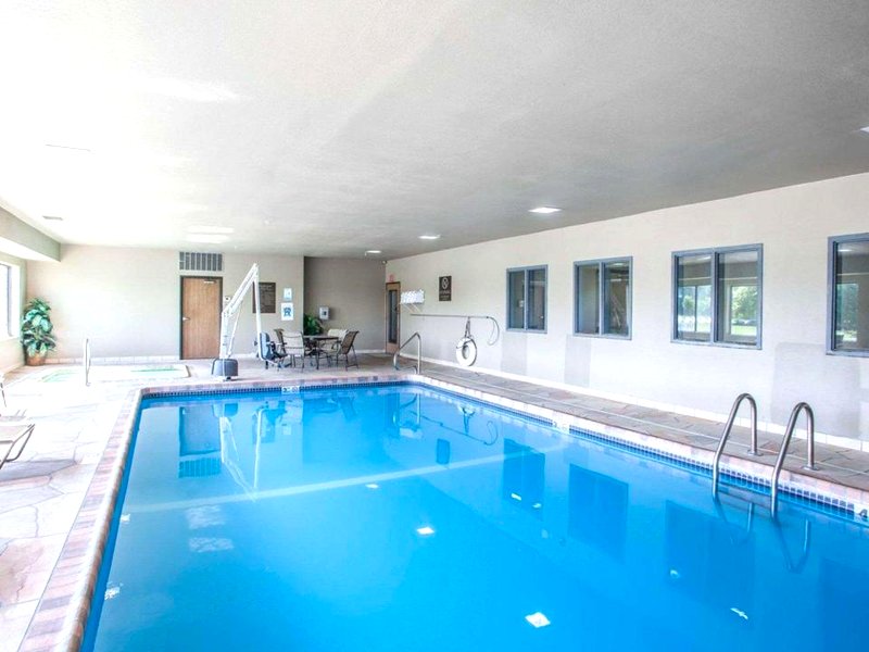 コンフォート イン リーズ サミット アット ハイウェイ 50 & ハイウェイ 291 (Comfort Inn Lees Summit @ Hwy 50 & Hwy 291)の写真