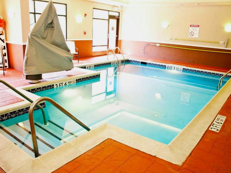 ハンプトン イン ドイルズタウン (Hampton Inn Doylestown)の写真