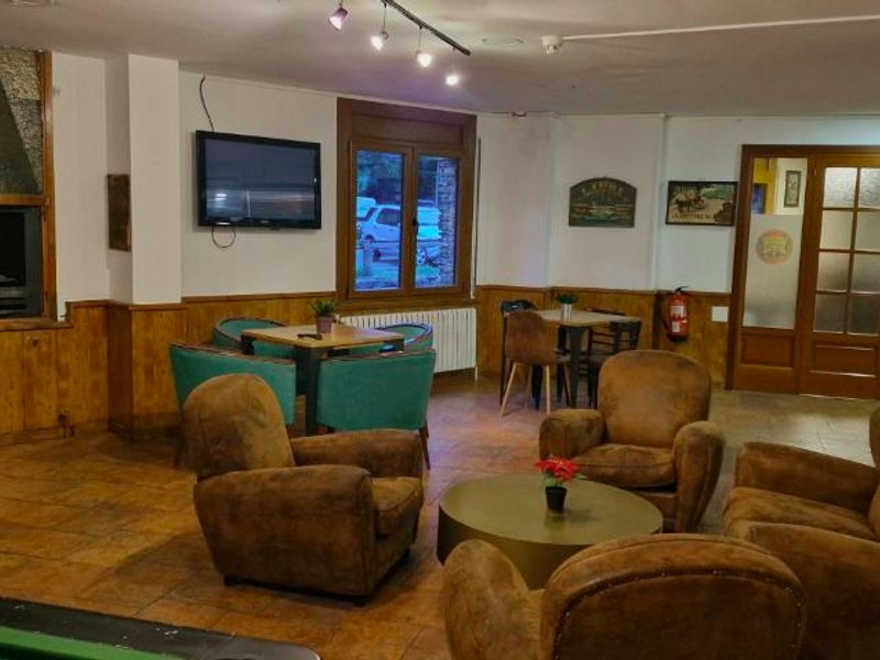 ホテル コマペドロサ (Hotel Comapedrosa)の写真