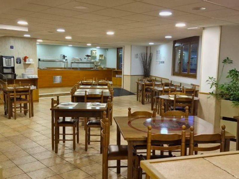 ホテル コマペドロサ (Hotel Comapedrosa)の写真