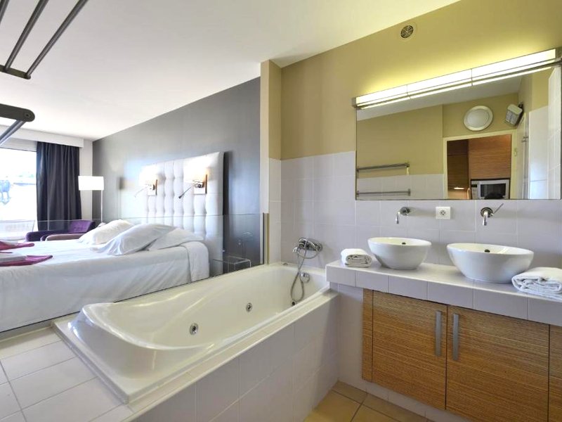 Studio Village Naturiste Hotel Restaurant Libertinの写真