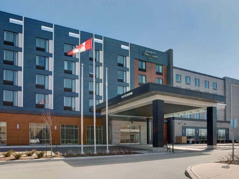 Hampton Inn & Suites by Hilton Watertoo St. Jacobsの写真