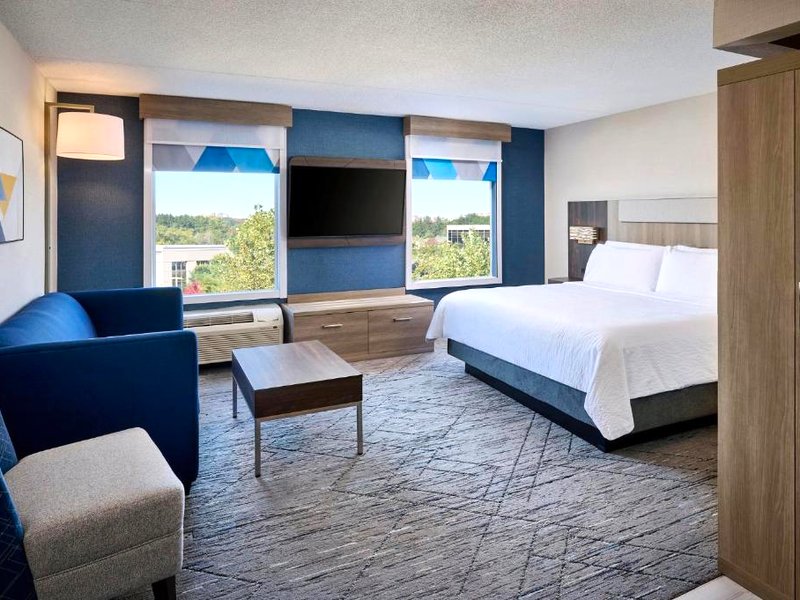 ホリデイ イン エクスプレス アンド スイーツ キッチナー サウスイースト バイ IHG (HOLIDAY INN EXPRESS AND SUITES KITCHENER SOUTHEAST By IHG)の写真