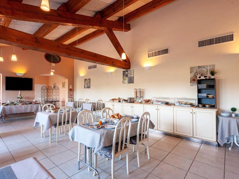 レジドホテル ゴルフ グラン アヴィニョン (Residhotel Golf Grand Avignon)の写真