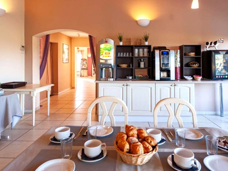 レジドホテル ゴルフ グラン アヴィニョン (Residhotel Golf Grand Avignon)の写真