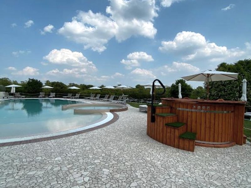 Relais Bella Rosina Pool & Spaの写真