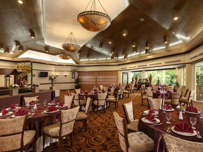 プライム プラザ ホテル プルワカルタ (Prime Plaza Hotel Purwakarta)の写真
