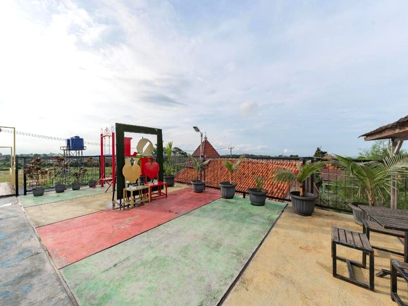 レッドドアーズ リゾート スヤリア @ ジャヤ ティルタ アバディ (RedDoorz Resort Syariah @ Jaya Tirta Abadi)の写真