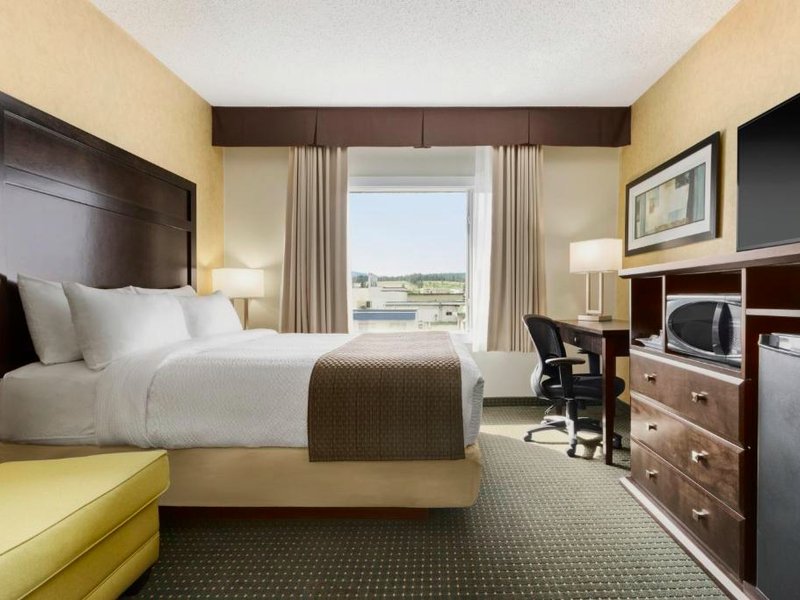 デイズ イン & カンファレンス センター バイ ウィンダム クランブルック (Days Inn & Conference Centre by Wyndham Cranbrook)の写真