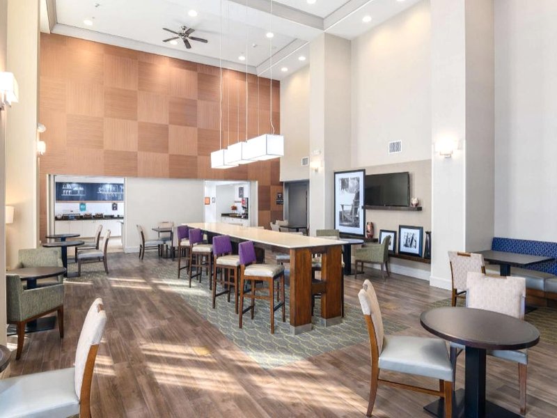 Hampton Inn & Suites Hartford-Manchesterの写真