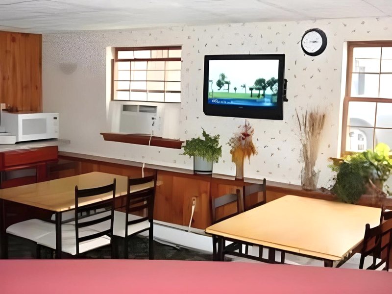 バジェット ホスト エアポート イン (Budget Host Airport Inn)の写真