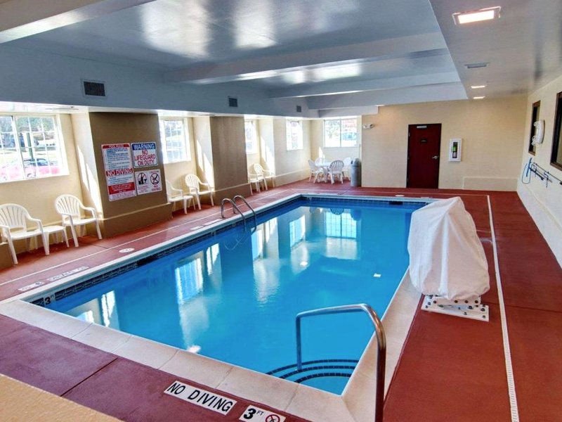 コンフォート イン マウント エアリー (Comfort Inn Mount Airy)の写真