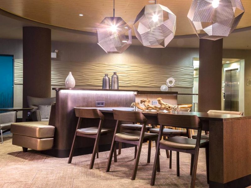 スプリングヒル スイーツ カリスペル (SpringHill Suites Quakertown)の写真