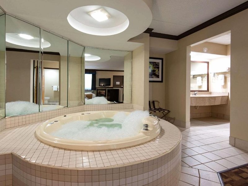 Quality Inn & Suites Quakertown-Allentownの写真