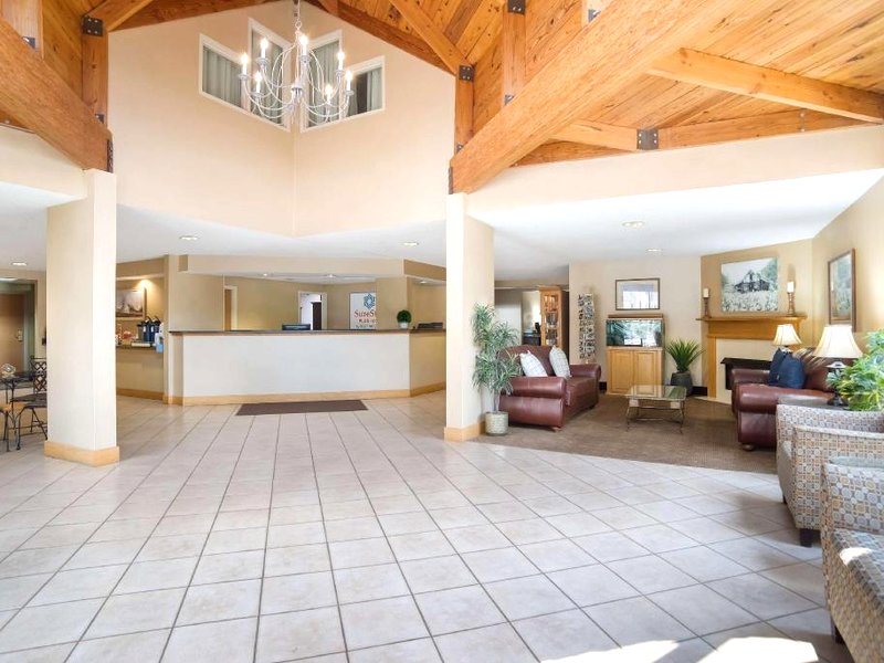 SureStay Plus Hotel by Best Western Elizabethtown Hersheyの写真