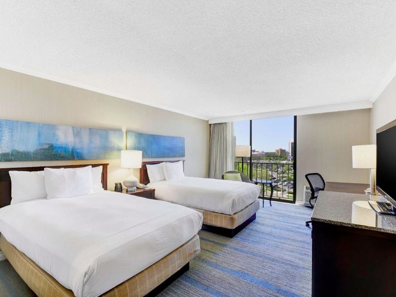 ヒルトン アーバイン / オレンジ カウンティ エアポート (Hilton Irvine/Orange County Airport)の写真