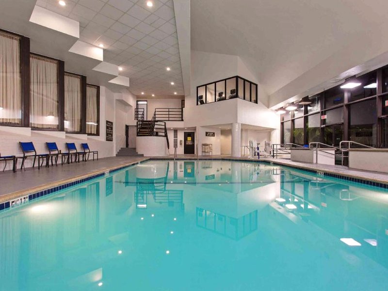 ソネスタ アーバイン ジョン ウェイン エアポート (Sonesta Irvine John Wayne Airport)の写真