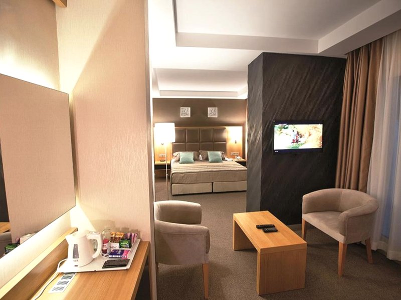 エフェレル ホテル (Efeler Hotel)の写真