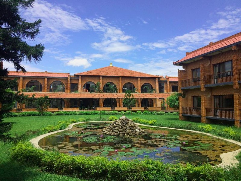 ホテル ルンビニ ガーデン ニュー クリスタル (Hotel Lumbini Garden New Crystal )の写真