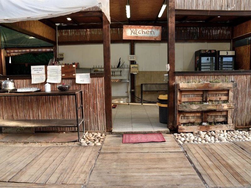 חאן שירת הערבהの写真