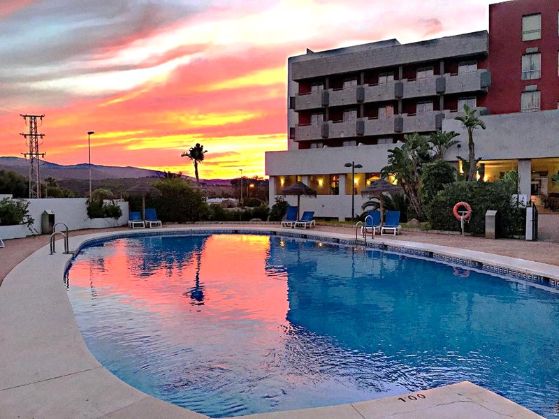 ホテル モンテラ プラザ (Hotel Montera Plaza)の写真
