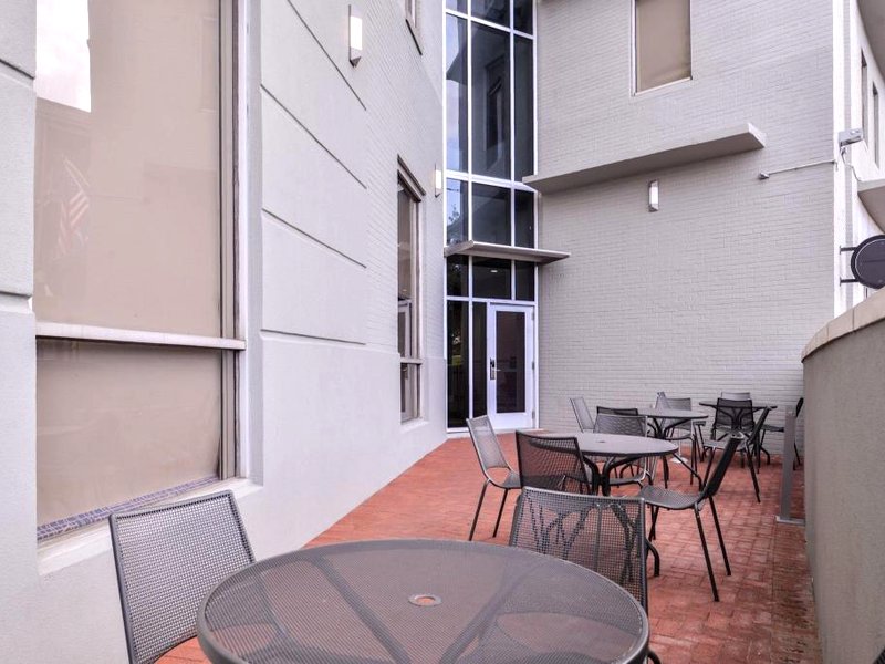 ホリデイ イン エクスプレス ニューオーリンズ アーツ ディストリクト バイ IHG (Holiday Inn Express New Orleans - Arts District By IHG)の写真