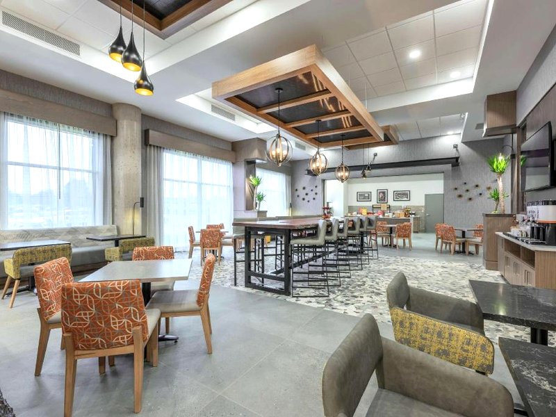 Hampton Inn & Suites by Hilton Charlottetown, PEIの写真