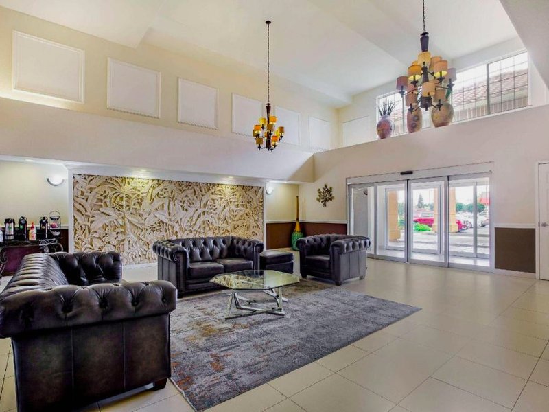 ラ キンタ イン&スイーツ バイ ウィンダム ファウラー (La Quinta Inn & Suites by Wyndham Fowler)の写真