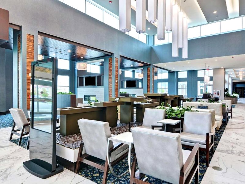 エンバシー スイーツ バイ ヒルトン プレーンフィールド インディアナポリス エアポート (Embassy Suites by Hilton Plainfield Indianapolis Airport)の写真