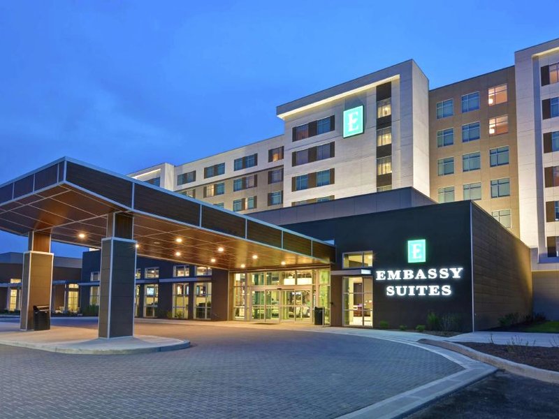 エンバシー スイーツ バイ ヒルトン プレーンフィールド インディアナポリス エアポート (Embassy Suites by Hilton Plainfield Indianapolis Airport)の写真