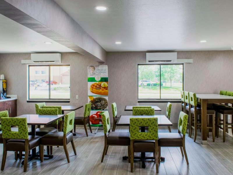 クオリティ イン (Quality Inn Plainfield - Indianapolis West)の写真