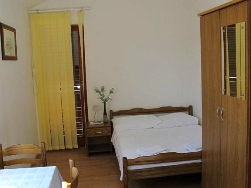 Apartments and Rooms Degenijaの写真