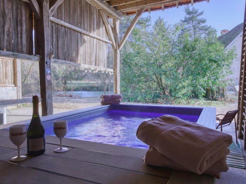 Crazy Villa Chasseuserie 89 - Heated pool - Soccer - 1h30 Paris - 45 pの写真