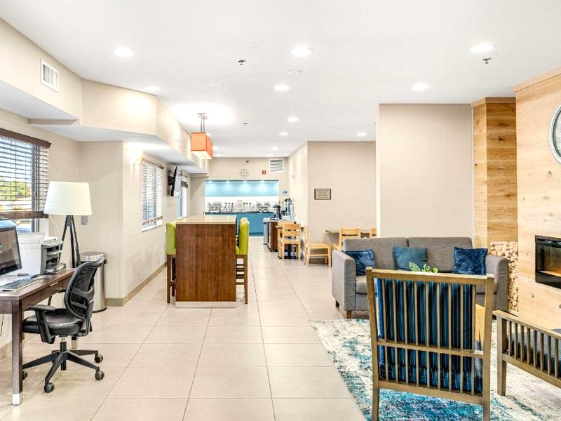 Country Inn & Suites by Radisson, Brookings, SDの写真