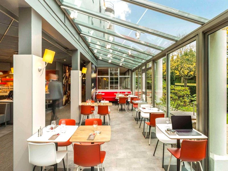 イビス パリ ムードン ヴェリツィ (ibis Paris Meudon Velizy)の写真