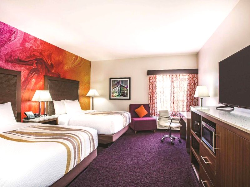 La Quinta Inn & Suites by Wyndham Chambersburgの写真
