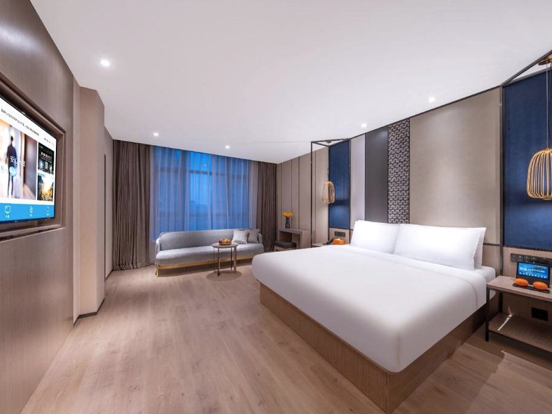 Orange Hotel Yining Hanbin Parkの写真