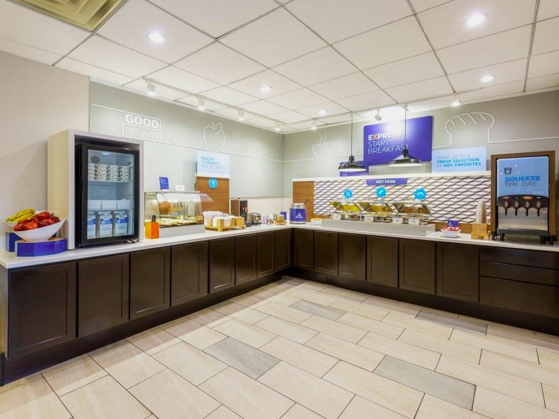 Holiday Inn Express Bensalem By IHGの写真
